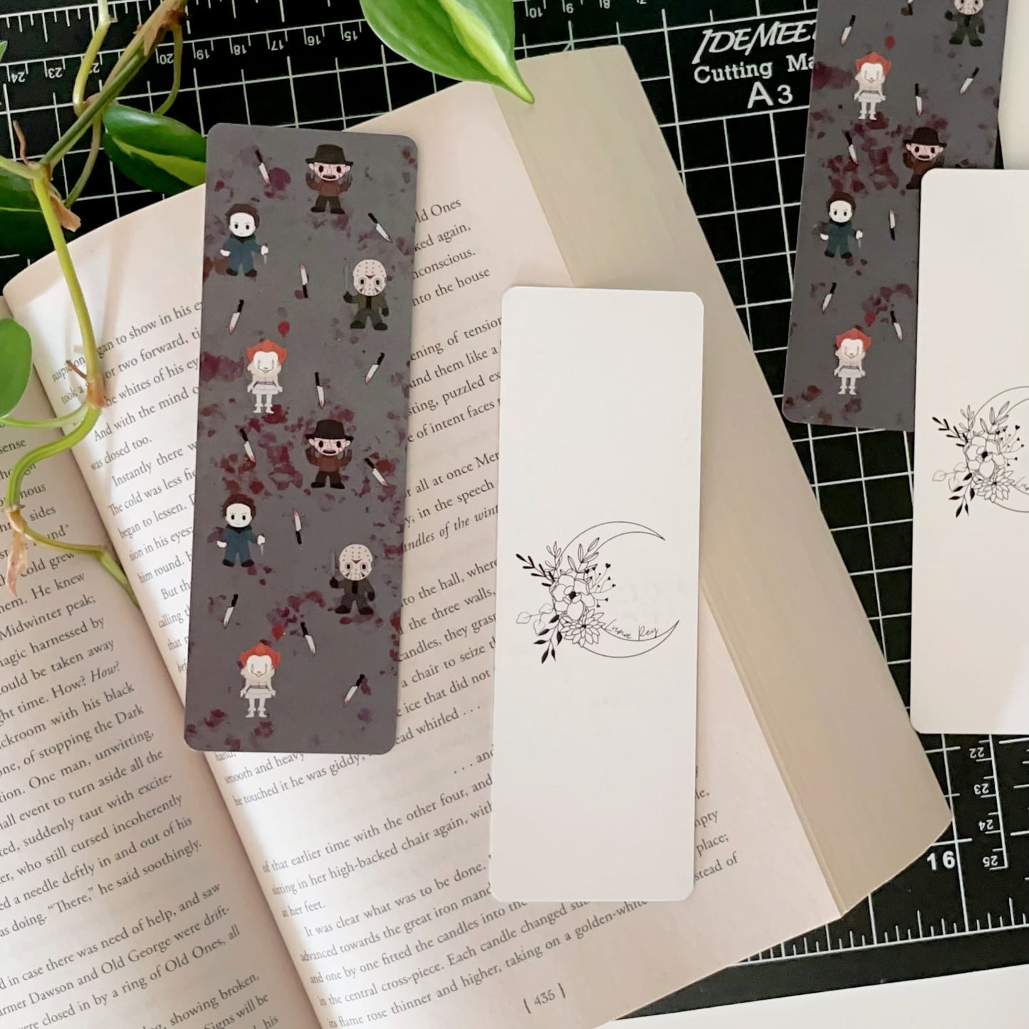 Slasher bookmark